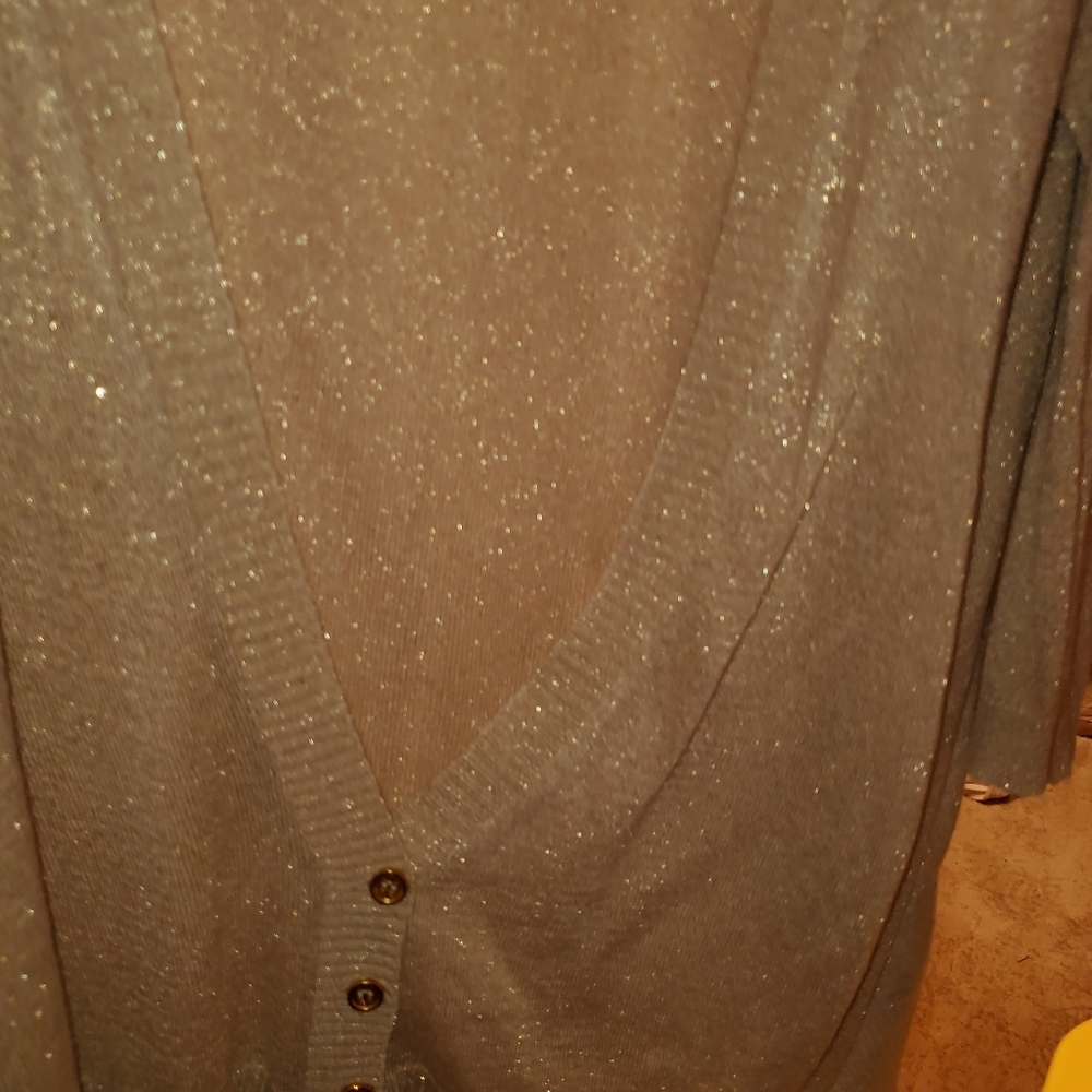 Sweater - Picture 2 of 3